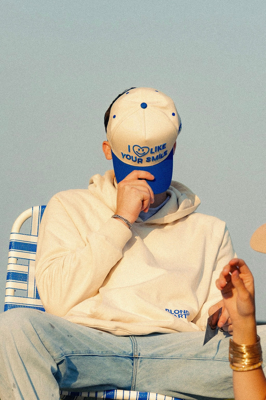 I Like Your Smile Hat – Ivory & Blue – High-Profile Trucker